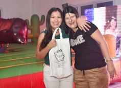 Foto de la galería: Cumple de Gladys Viñales: amigos y diversión en una fantástica fiesta