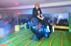 Foto de la galería: Cumple de Gladys Viñales: amigos y diversión en una fantástica fiesta