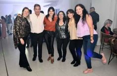 Foto de la galería: Cumple de Gladys Viñales: amigos y diversión en una fantástica fiesta