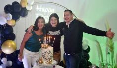 Foto de la galería: Cumple de Gladys Viñales: amigos y diversión en una fantástica fiesta