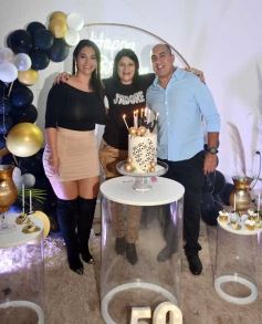 Foto de la galería: Cumple de Gladys Viñales: amigos y diversión en una fantástica fiesta