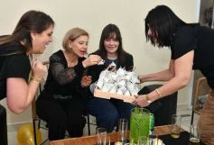 Foto de la galería: Cumple de Gladys Viñales: amigos y diversión en una fantástica fiesta