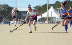 Foto de la galería: Nacional de Hockey: en casa y con podio, la final llegó con festejo misionero
