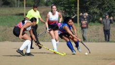 Foto de la galería: Nacional de Hockey: en casa y con podio, la final llegó con festejo misionero