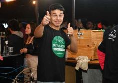 Foto de la galería: Festival Una+: la fiesta cervecera trajo el encuentro con amigos y familias