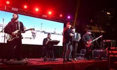 Foto de la galería: Festival Una+: la fiesta cervecera trajo el encuentro con amigos y familias