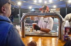 Foto de la galería: Festival Una+: la fiesta cervecera trajo el encuentro con amigos y familias