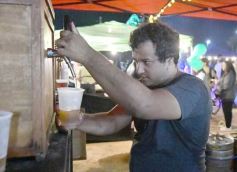 Foto de la galería: Festival Una+: la fiesta cervecera trajo el encuentro con amigos y familias