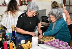 Foto de la galería: Cumple de Lidia Brun: rodeada de los afectos, abrió la casa para el festejo