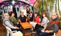 Foto de la galería: Cumple de Lidia Brun: rodeada de los afectos, abrió la casa para el festejo