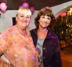 Foto de la galería: Cumple de Lidia Brun: rodeada de los afectos, abrió la casa para el festejo
