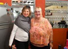 Foto de la galería: Cumple de Lidia Brun: rodeada de los afectos, abrió la casa para el festejo