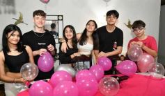 Foto de la galería: Cumple de Lidia Brun: rodeada de los afectos, abrió la casa para el festejo