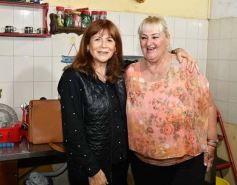 Foto de la galería: Cumple de Lidia Brun: rodeada de los afectos, abrió la casa para el festejo