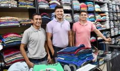 Foto de la galería: Agosto en marcha: con mucha gente amiga sumando buena onda y ritmo a la ciudad 