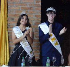 Foto de la galería: Elección Rey y Reina: la Madre abrió la previa para la fiesta de los estudiantes