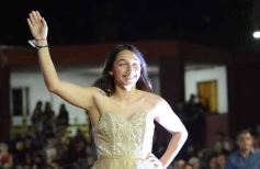 Foto de la galería: Elección Rey y Reina: la Madre abrió la previa para la fiesta de los estudiantes