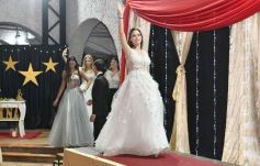 Foto de la galería: Elección Rey y Reina: la Madre abrió la previa para la fiesta de los estudiantes