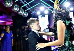 Foto de la galería: Los 15 años de Julia Dauter Larraburu: espectacular celebración en una noche soñada