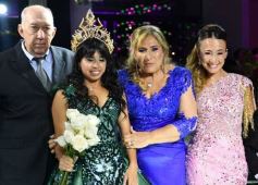 Foto de la galería: Los 15 años de Julia Dauter Larraburu: espectacular celebración en una noche soñada