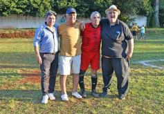 Foto de la galería: Torneo Arañita Trinidad: con las ex glorias en cancha, Villa Cabello gritó campeón