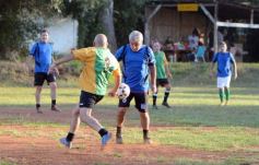 Foto de la galería: Torneo Arañita Trinidad: con las ex glorias en cancha, Villa Cabello gritó campeón