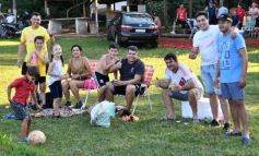 Foto de la galería: Torneo Arañita Trinidad: con las ex glorias en cancha, Villa Cabello gritó campeón