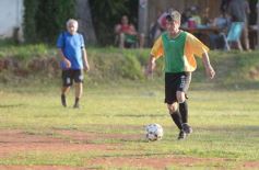 Foto de la galería: Torneo Arañita Trinidad: con las ex glorias en cancha, Villa Cabello gritó campeón