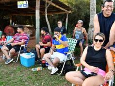 Foto de la galería: Torneo Arañita Trinidad: con las ex glorias en cancha, Villa Cabello gritó campeón