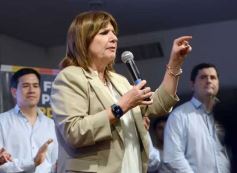 Foto de la galería: Patricia Bullrich en Posadas: lo que dejó el cierre de campaña con los candidatos misioneros
