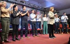 Foto de la galería: Patricia Bullrich en Posadas: lo que dejó el cierre de campaña con los candidatos misioneros
