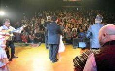 Foto de la galería: Noche dorada de chamamé en el Montoya 