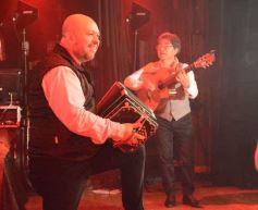 Foto de la galería: Noche dorada de chamamé en el Montoya 