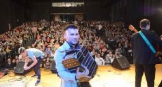 Foto de la galería: Noche dorada de chamamé en el Montoya 