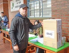 Foto de la galería: Paso 2023: postales del domingo electoral en la ciudad