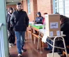Foto de la galería: Paso 2023: postales del domingo electoral en la ciudad