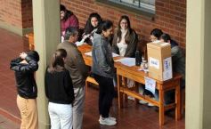 Foto de la galería: Paso 2023: postales del domingo electoral en la ciudad