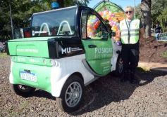Foto de la galería: Con el trabajo a full:  recorridas en la ciudad con los amigos que se sumaron