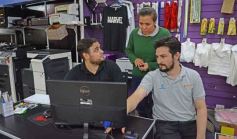 Foto de la galería: Con el trabajo a full:  recorridas en la ciudad con los amigos que se sumaron