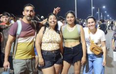 Foto de la galería: Estudiantina 2023: aunque en otro escenario, el entusiasmo estudiantil no faltó en la primera prueba piloto