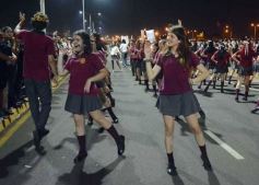 Foto de la galería: Estudiantina 2023: aunque en otro escenario, el entusiasmo estudiantil no faltó en la primera prueba piloto