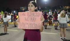 Foto de la galería: Estudiantina 2023: aunque en otro escenario, el entusiasmo estudiantil no faltó en la primera prueba piloto