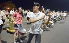 Foto de la galería: Estudiantina 2023: aunque en otro escenario, el entusiasmo estudiantil no faltó en la primera prueba piloto