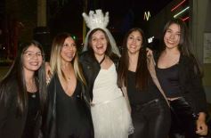 Foto de la galería: Sábado en Vladimir: punto de encuentro y diversión en la noche posadeña