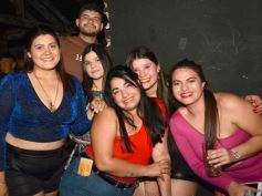 Foto de la galería: Sábado en Vladimir: punto de encuentro y diversión en la noche posadeña