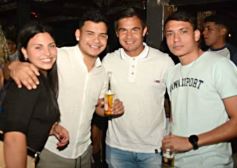 Foto de la galería: Sábado en Vladimir: punto de encuentro y diversión en la noche posadeña