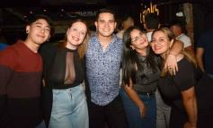 Foto de la galería: Sábado en Vladimir: punto de encuentro y diversión en la noche posadeña