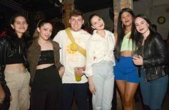 Foto de la galería: Sábado en Vladimir: punto de encuentro y diversión en la noche posadeña