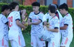 Foto de la galería: Youth Cup del Bayern: el talento misionero hizo centro en las semifinales en Santa Inés