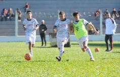 Foto de la galería: Youth Cup del Bayern: el talento misionero hizo centro en las semifinales en Santa Inés
